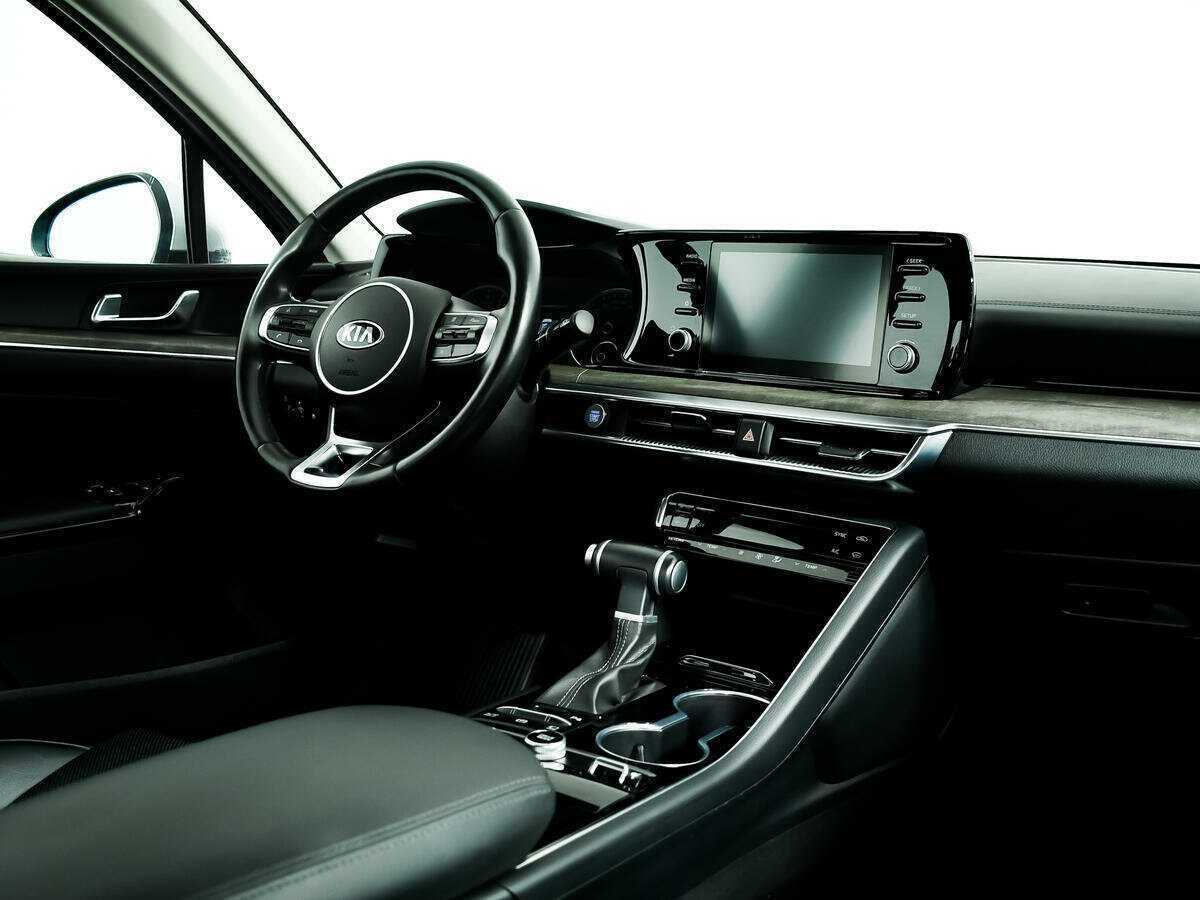 Купить Kia K5 с пробегом. Фото: #8