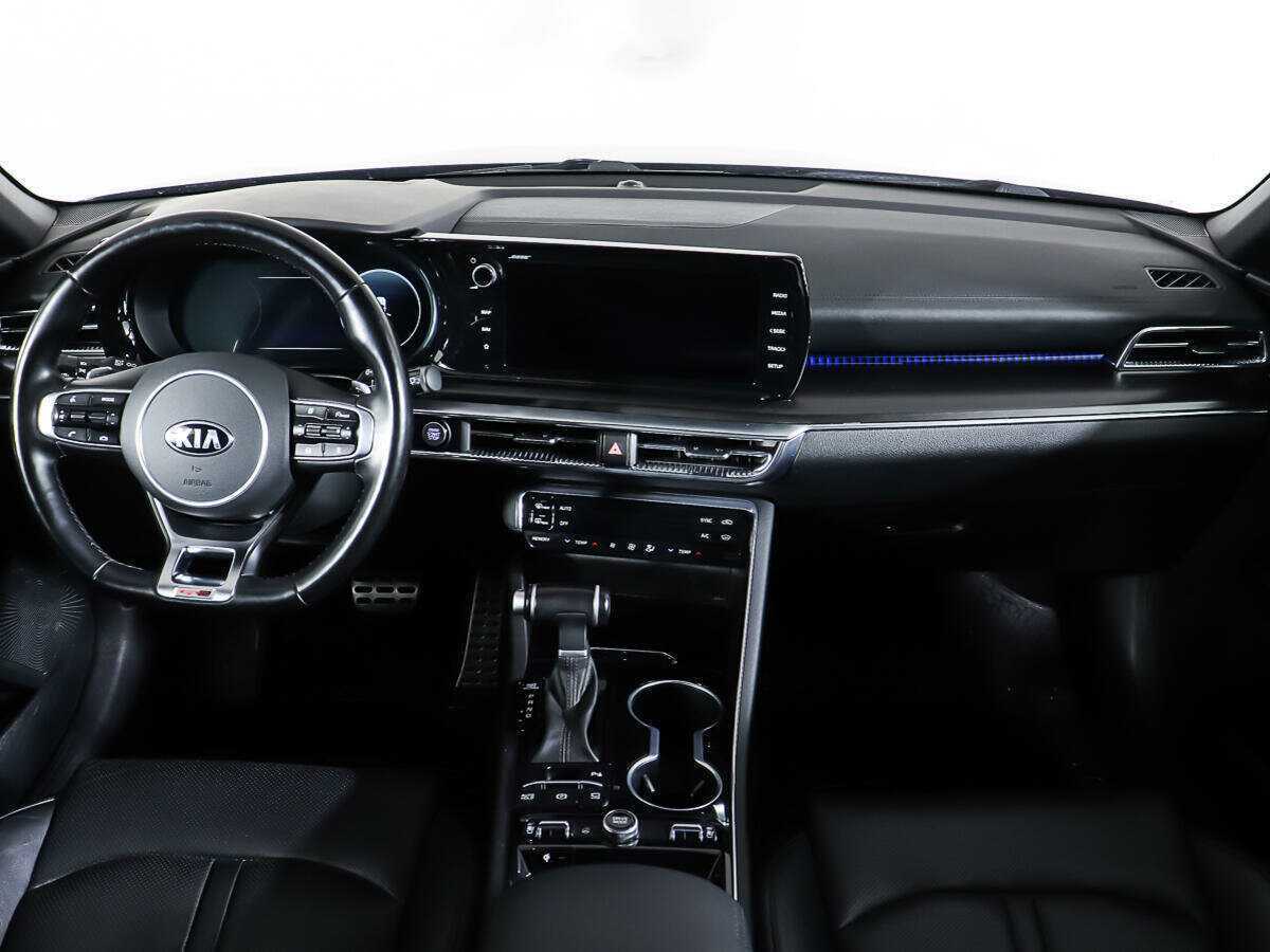 Купить Kia K5 с пробегом. Фото: #10