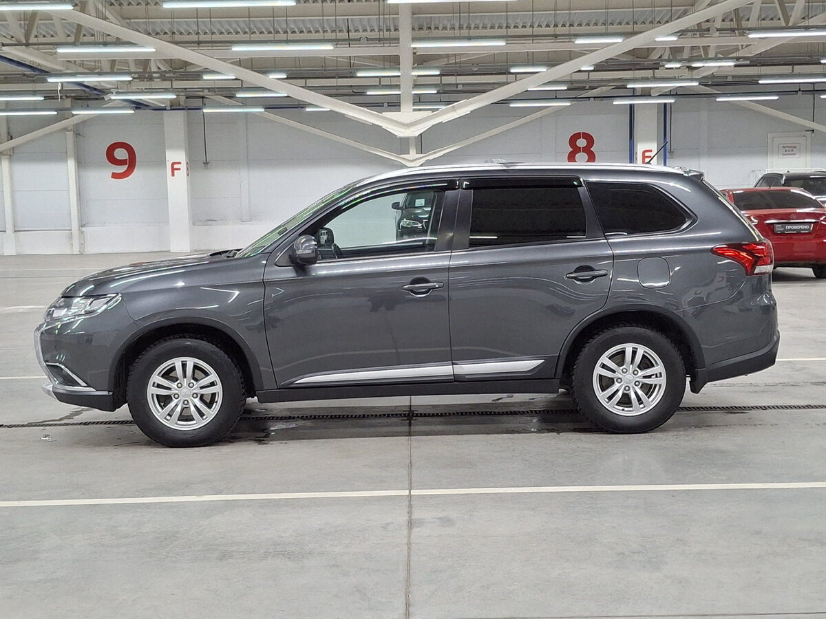 Купить Mitsubishi Outlander с пробегом. Фото: #7