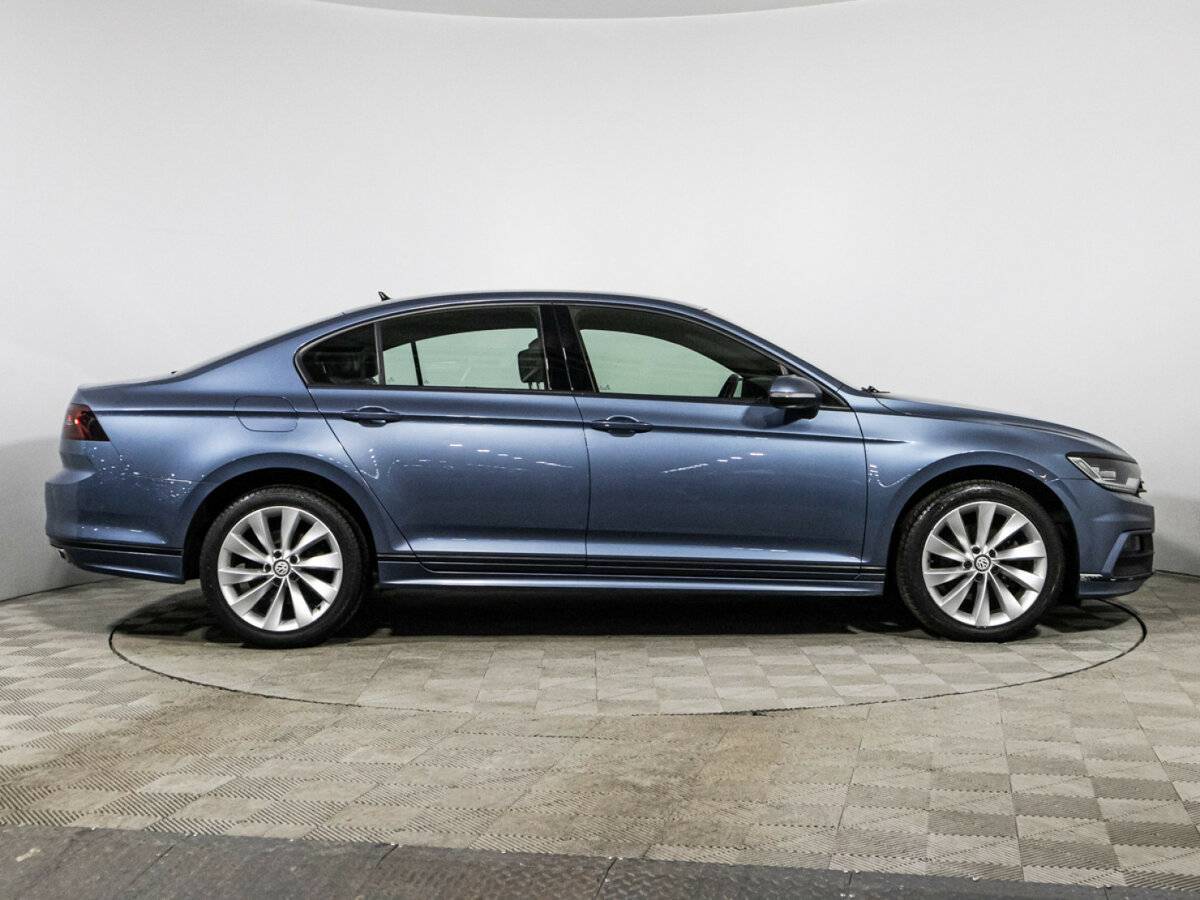 Купить Volkswagen Passat с пробегом. Фото: #3