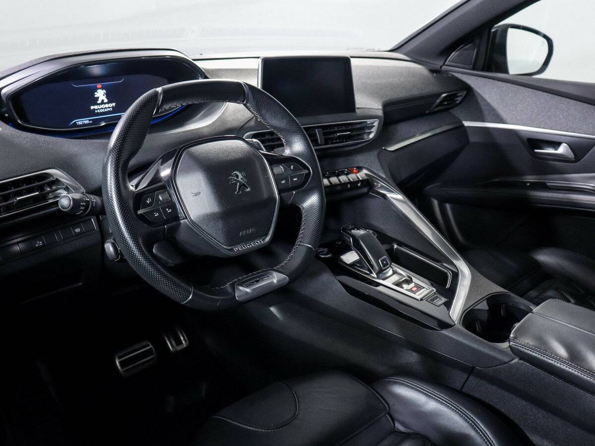 Купить Peugeot 3008 с пробегом. Фото: #10