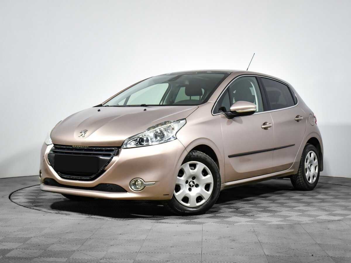 Купить Peugeot 208 с пробегом. Фото: #0