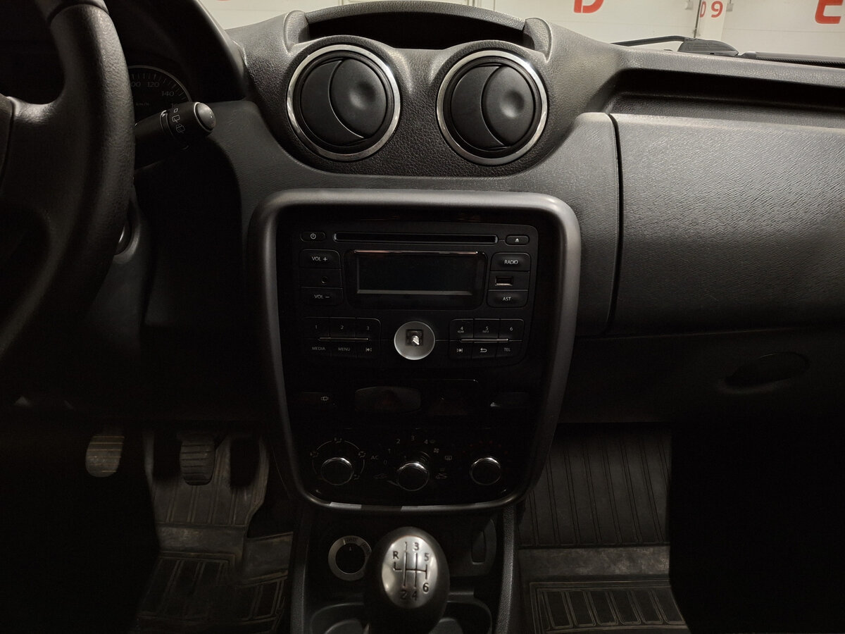 Купить Renault Duster с пробегом. Фото: #14