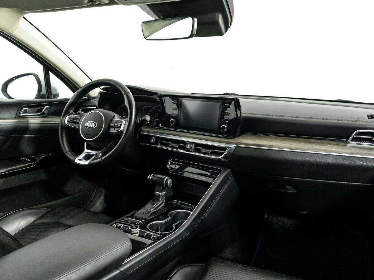 Купить Kia K5 с пробегом. Фото: #8