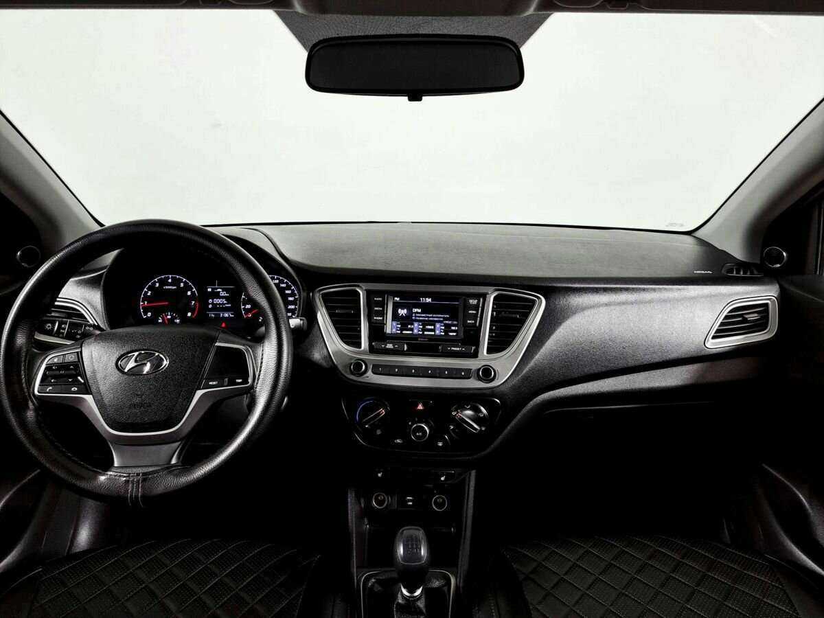 Купить Hyundai Solaris с пробегом. Фото: #8