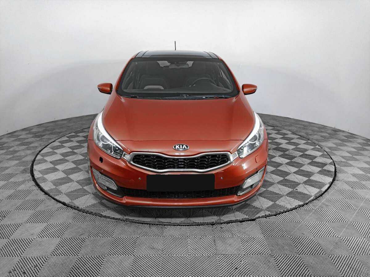 Купить Kia Ceed с пробегом. Фото: #1