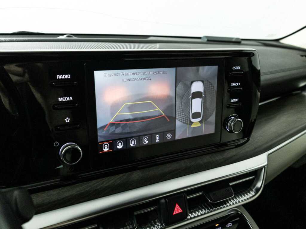 Купить Kia K5 с пробегом. Фото: #18