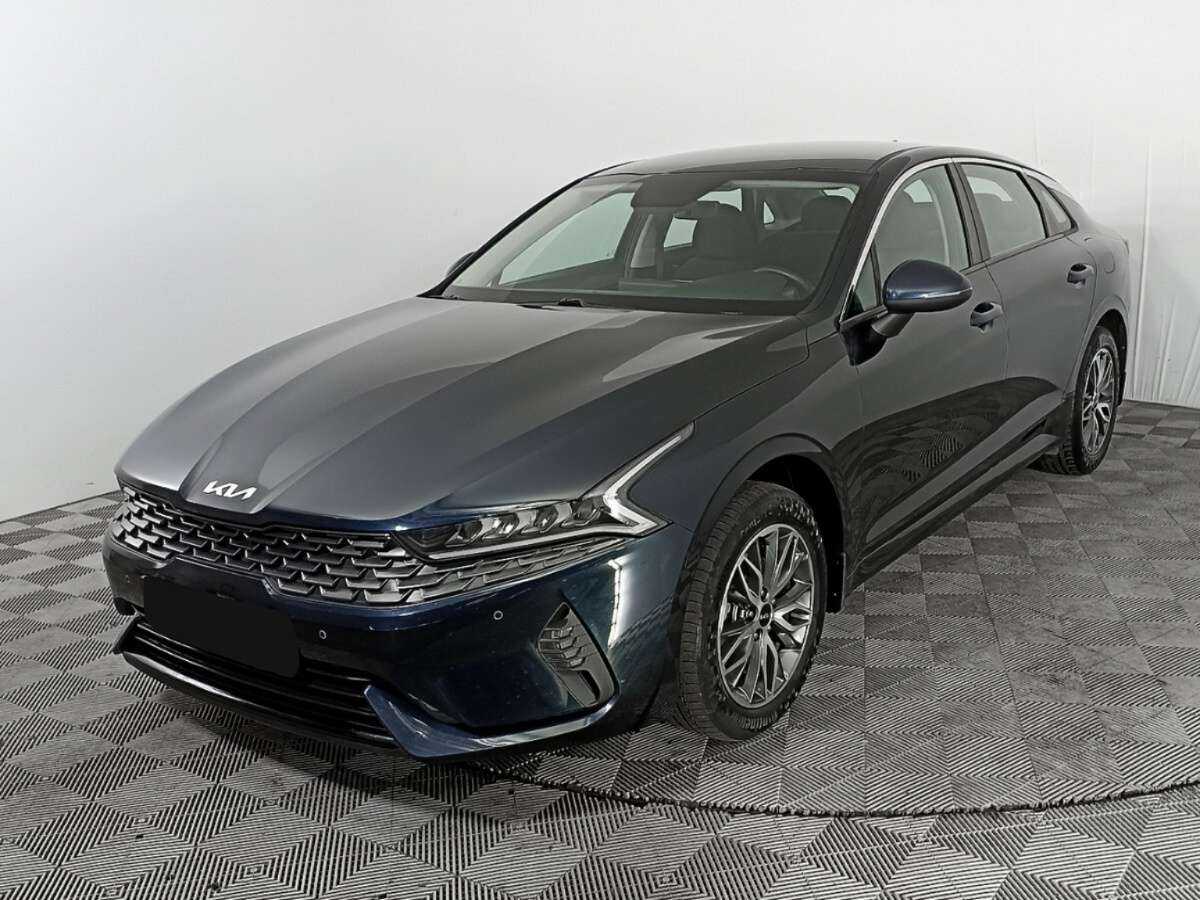 Купить Kia K5 с пробегом. Посмотреть фото
