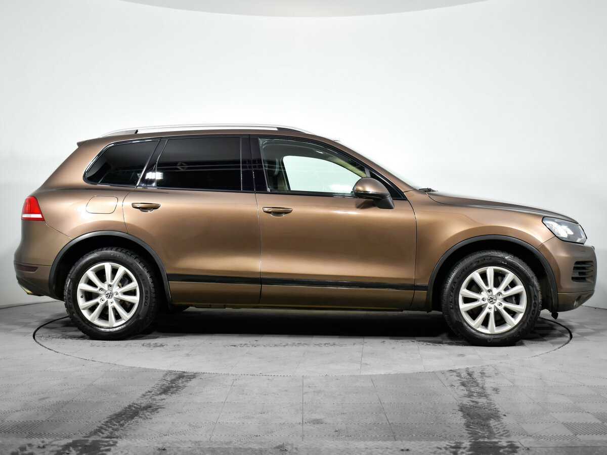 Купить Volkswagen Touareg с пробегом. Фото: #3
