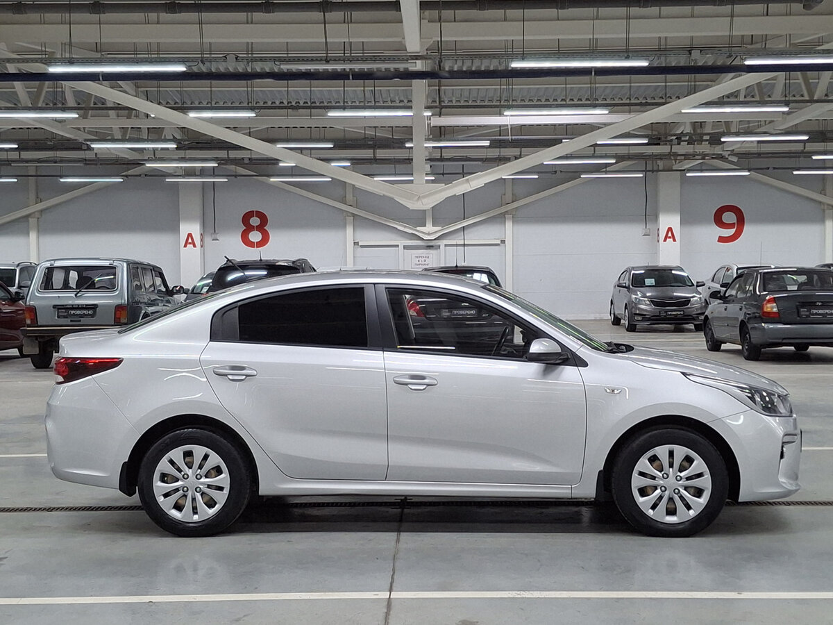 Купить Kia Rio с пробегом. Фото: #3