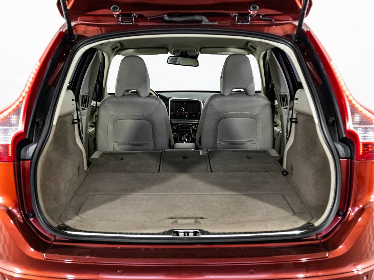 Купить Volvo XC60 с пробегом. Фото: #20