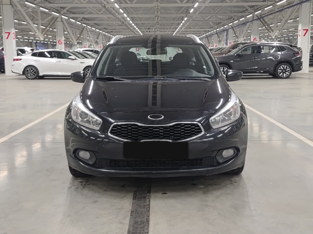 Купить Kia Ceed с пробегом. Фото: #1