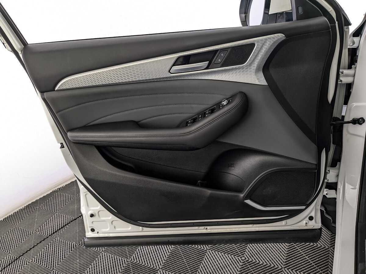 Купить Haval F7 с пробегом. Фото: #15