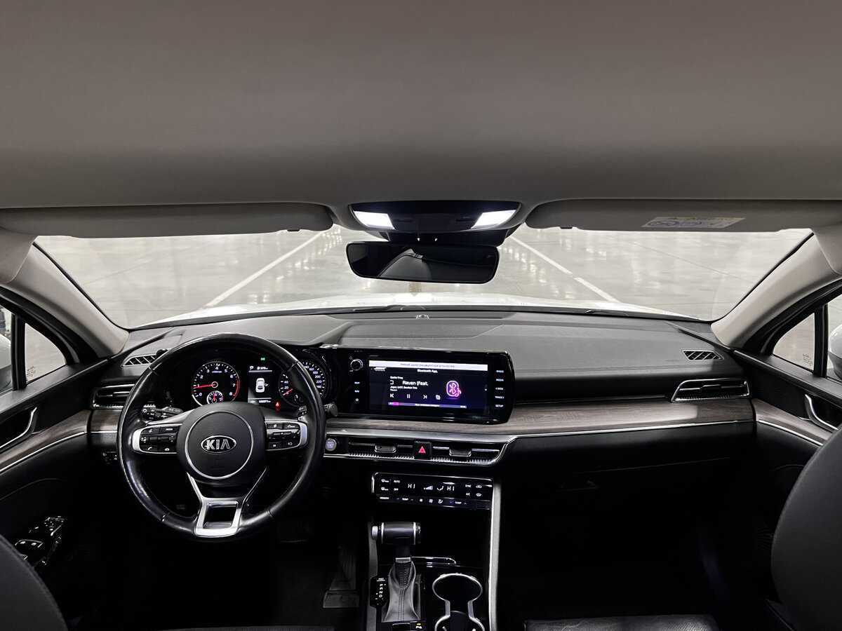 Купить Kia K5 с пробегом. Фото: #13