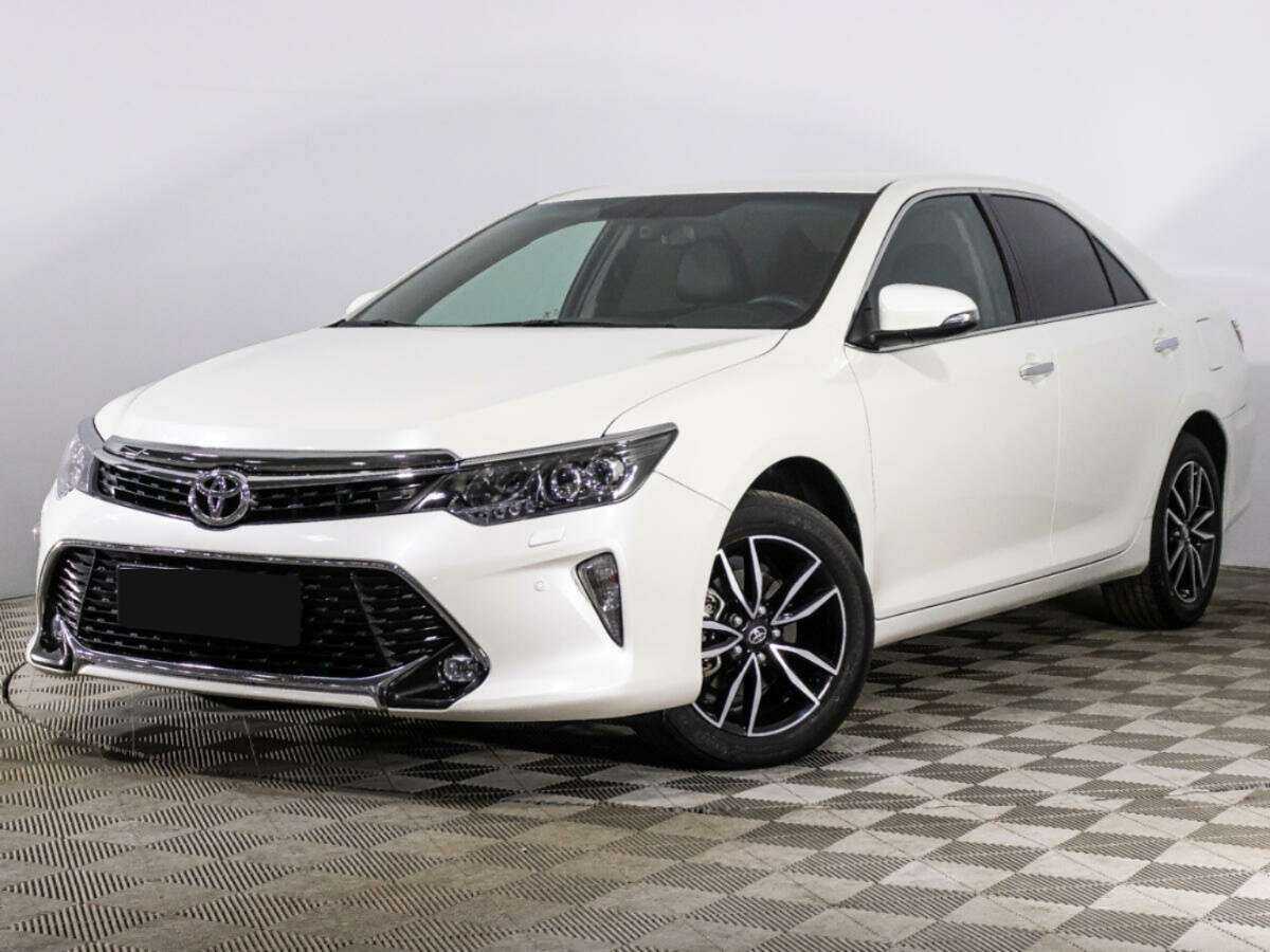 Купить Toyota Camry с пробегом. Посмотреть фото