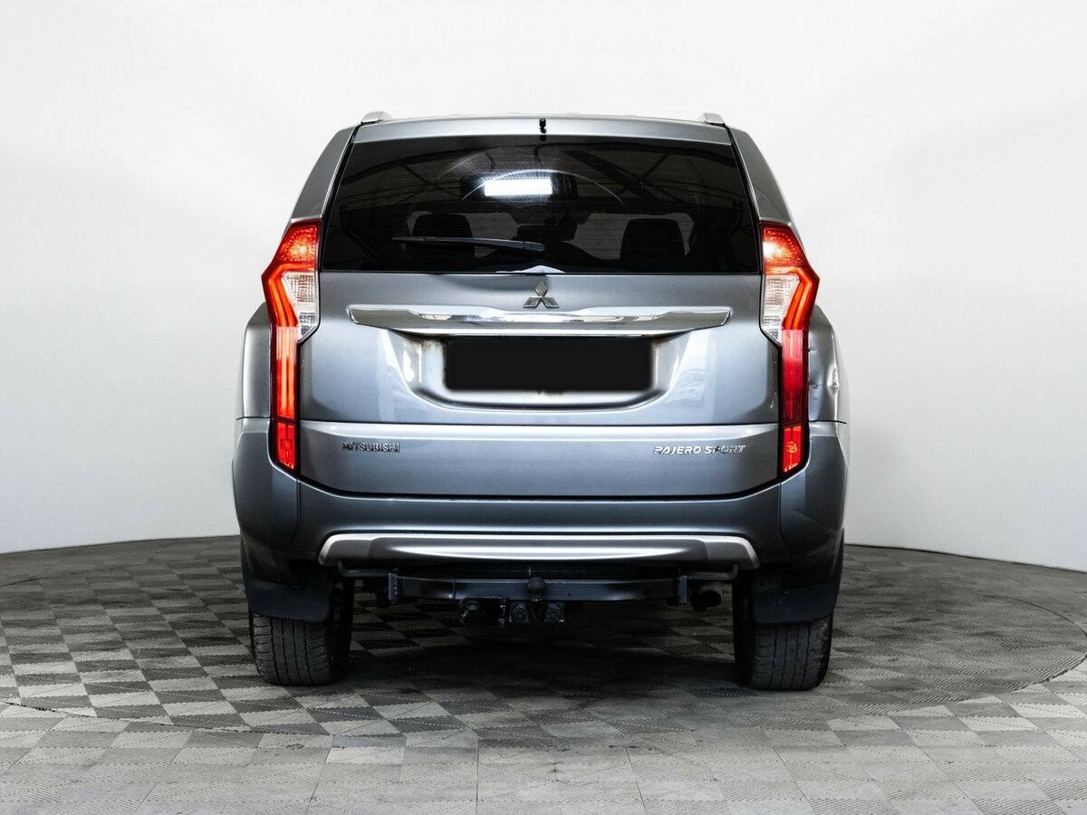 Купить Mitsubishi Pajero Sport с пробегом. Фото: #4