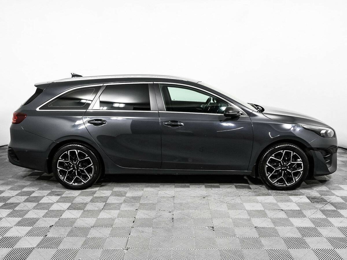Купить Kia Ceed с пробегом. Фото: #3