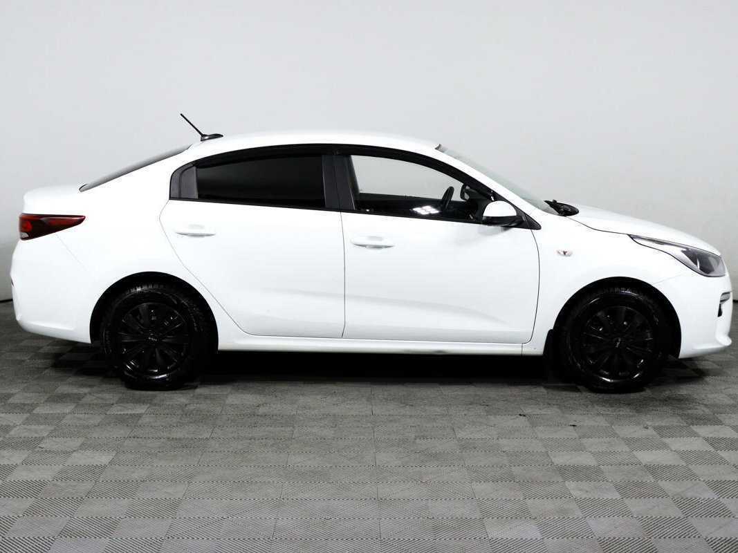 Купить Kia Rio с пробегом. Фото: #3
