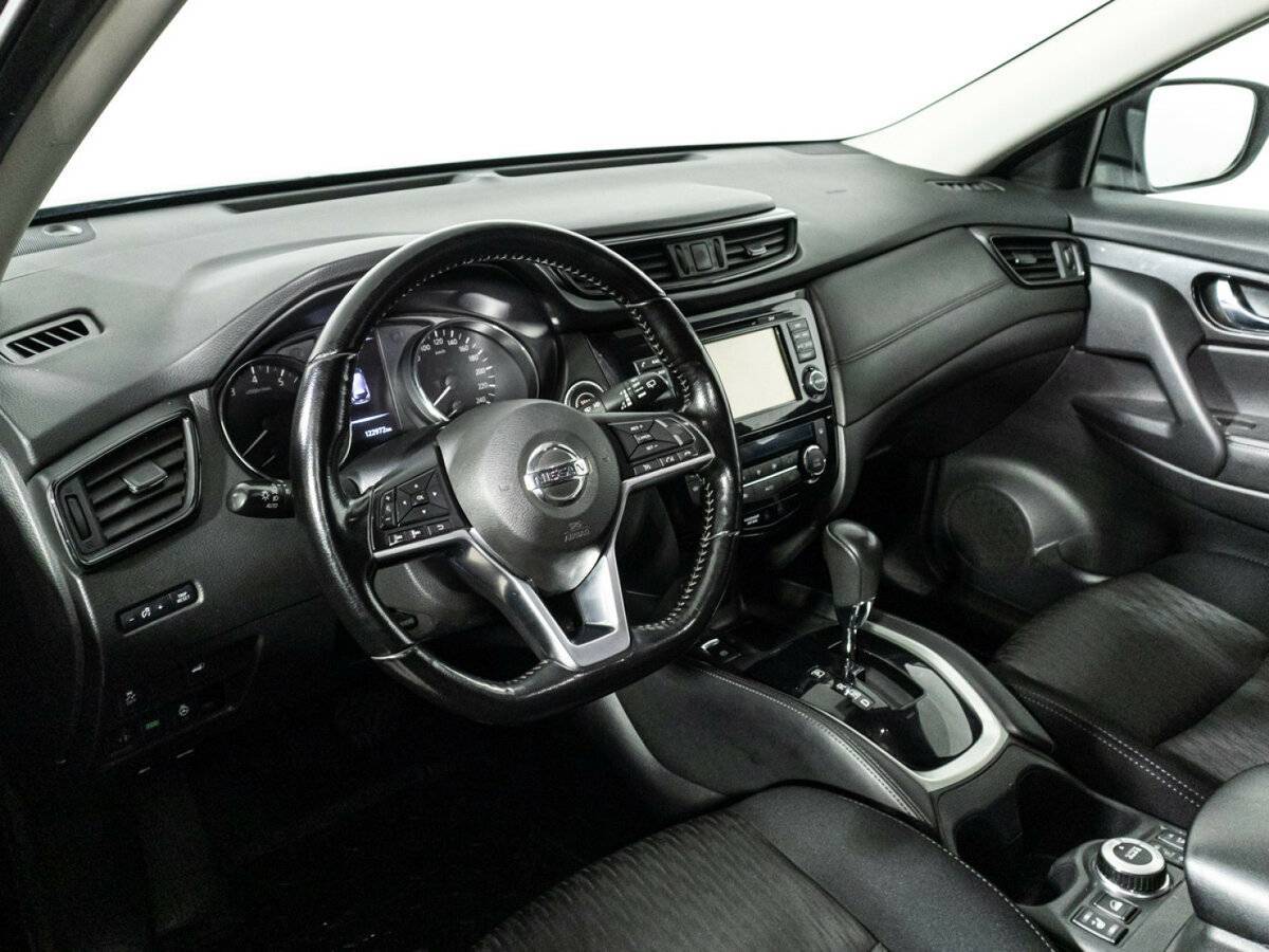 Купить Nissan X-Trail с пробегом. Фото: #10