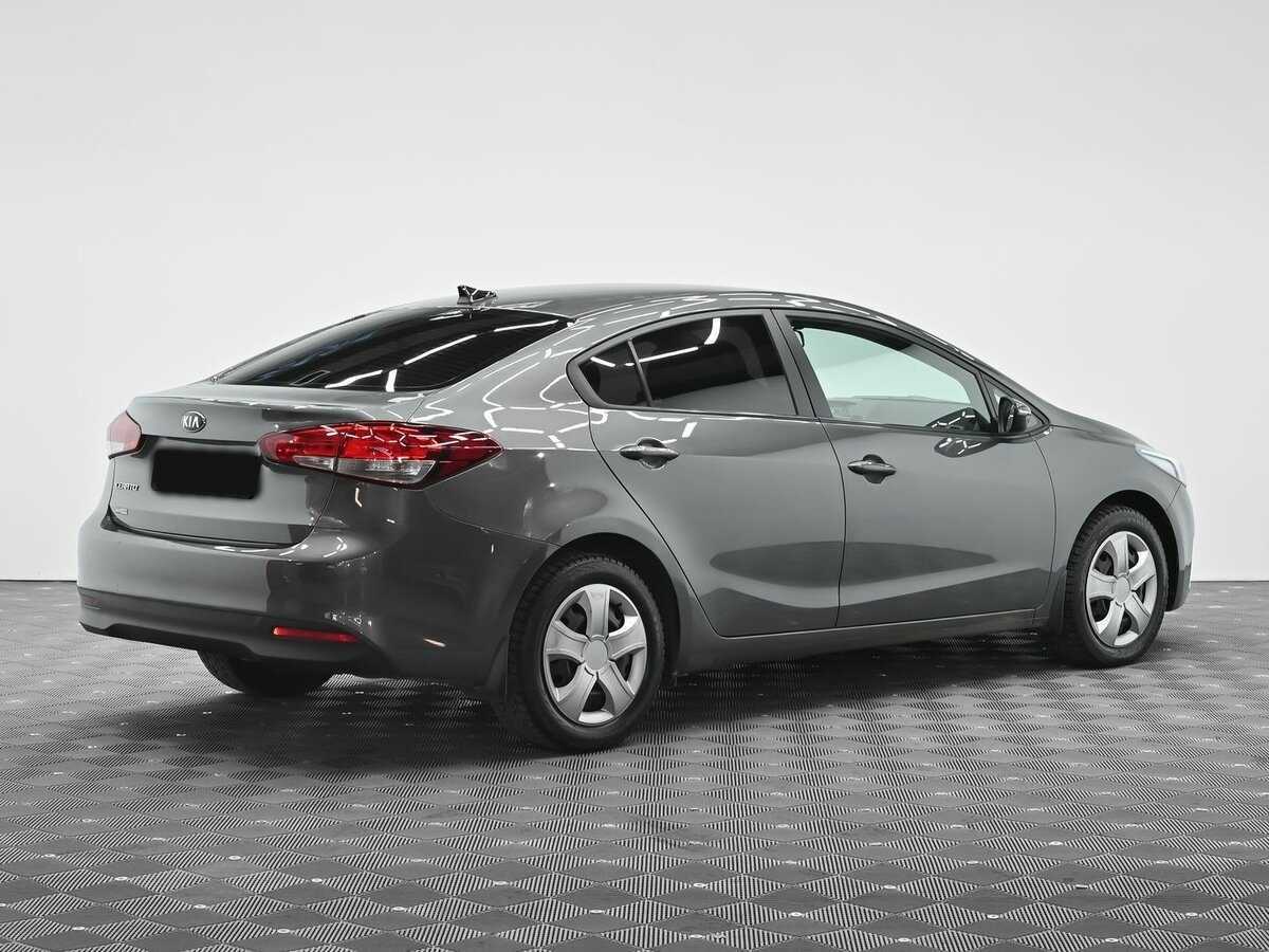 Купить Kia Cerato с пробегом. Фото: #1