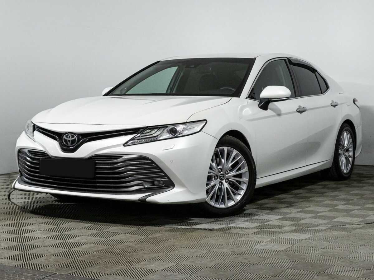 Купить Toyota Camry с пробегом. Посмотреть фото