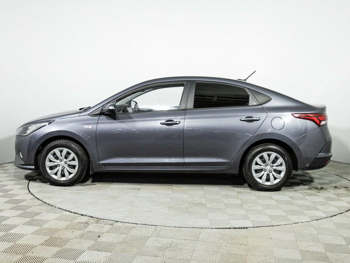 Купить Hyundai Solaris с пробегом. Фото: #7