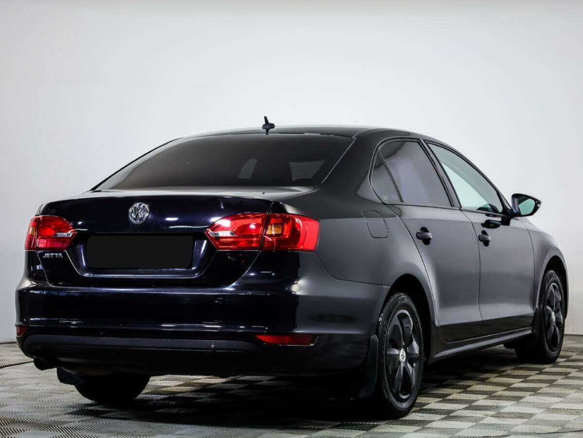 Купить Volkswagen Jetta с пробегом. Фото: #3