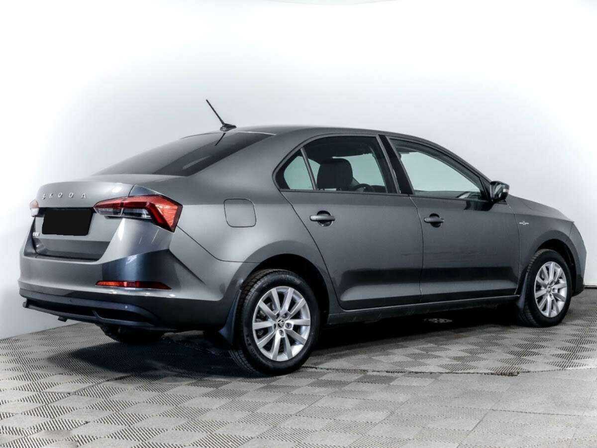 Купить Skoda Rapid с пробегом. Фото: #3