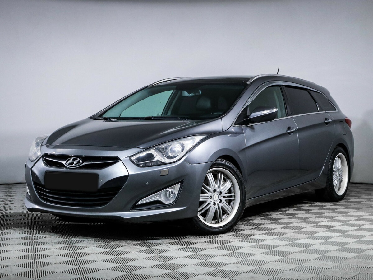 Купить Hyundai i40 с пробегом. Фото: #0