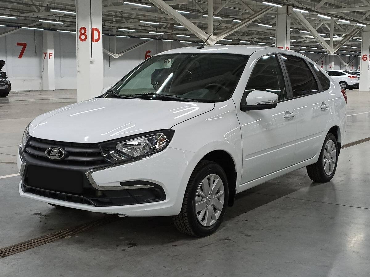 Купить Lada (ВАЗ) Granta с пробегом. Посмотреть фото