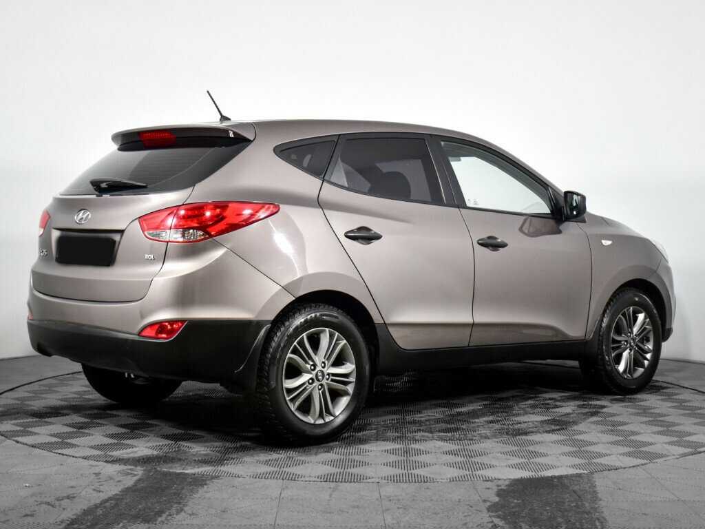 Купить Hyundai ix35 с пробегом. Фото: #4