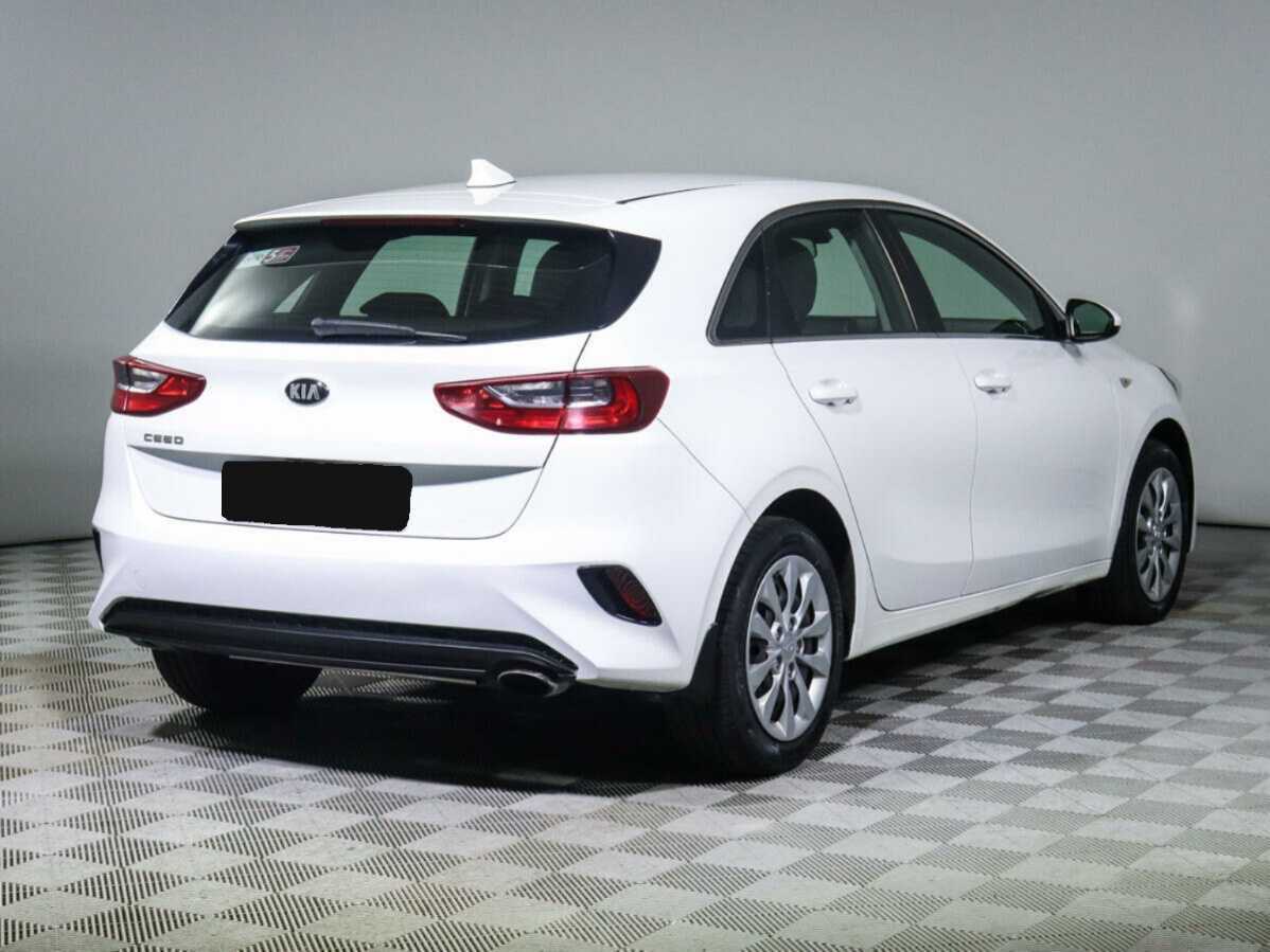 Купить Kia Ceed с пробегом. Фото: #3