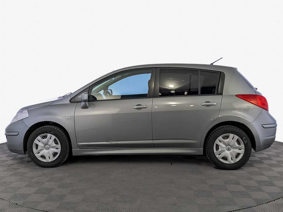 Купить Nissan Tiida с пробегом. Фото: #7