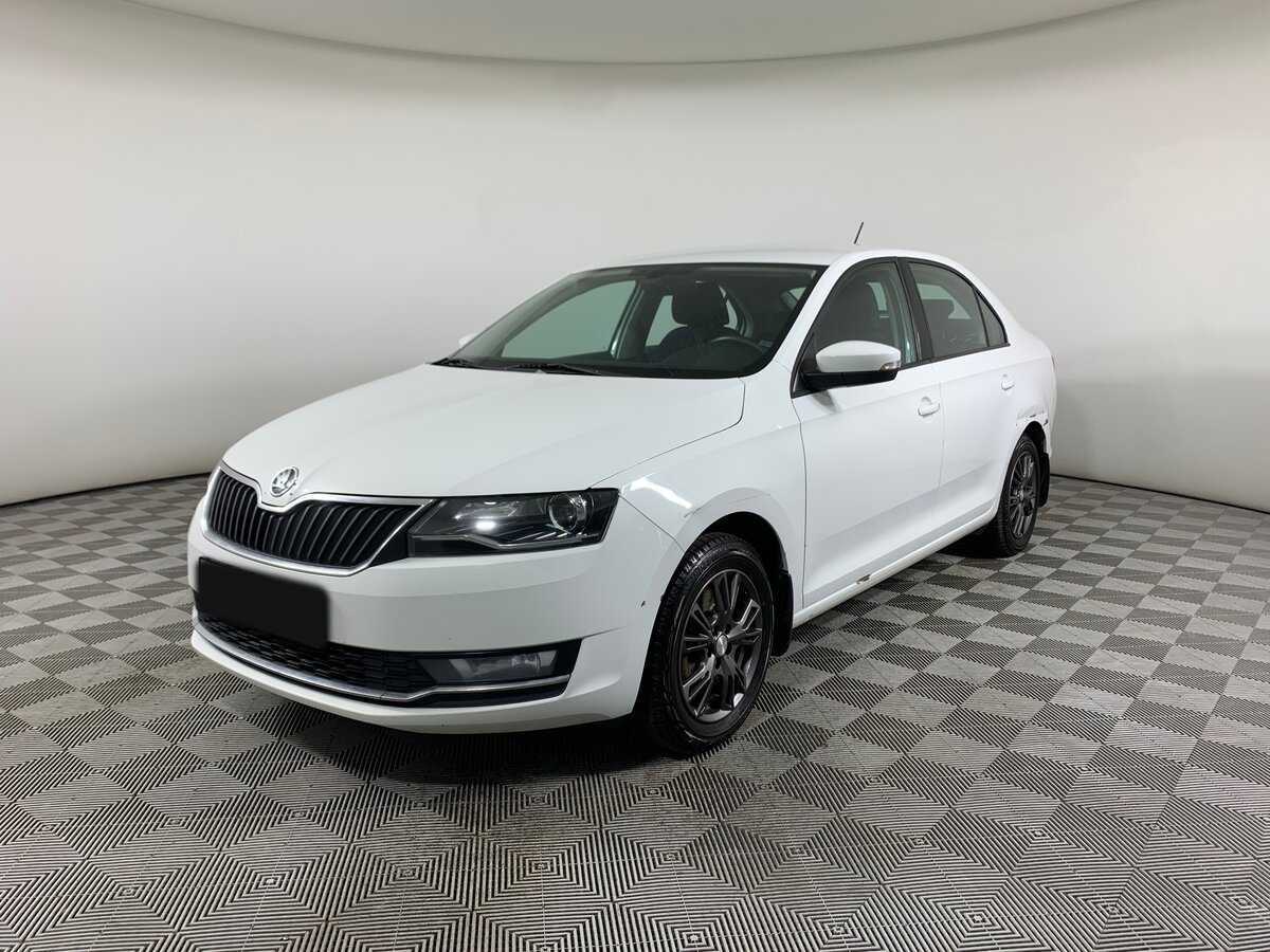 Купить Skoda Rapid с пробегом. Посмотреть фото