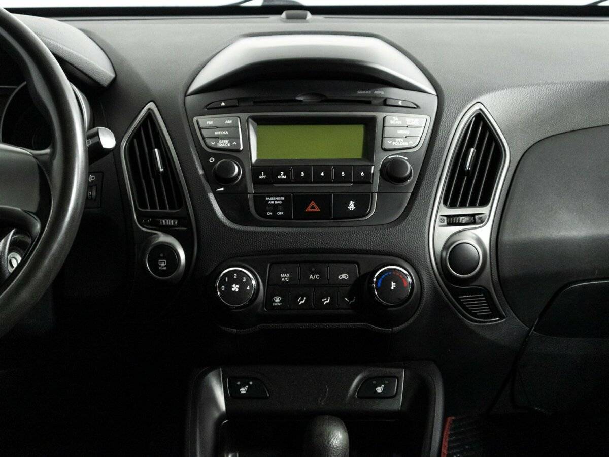 Купить Hyundai ix35 с пробегом. Фото: #13