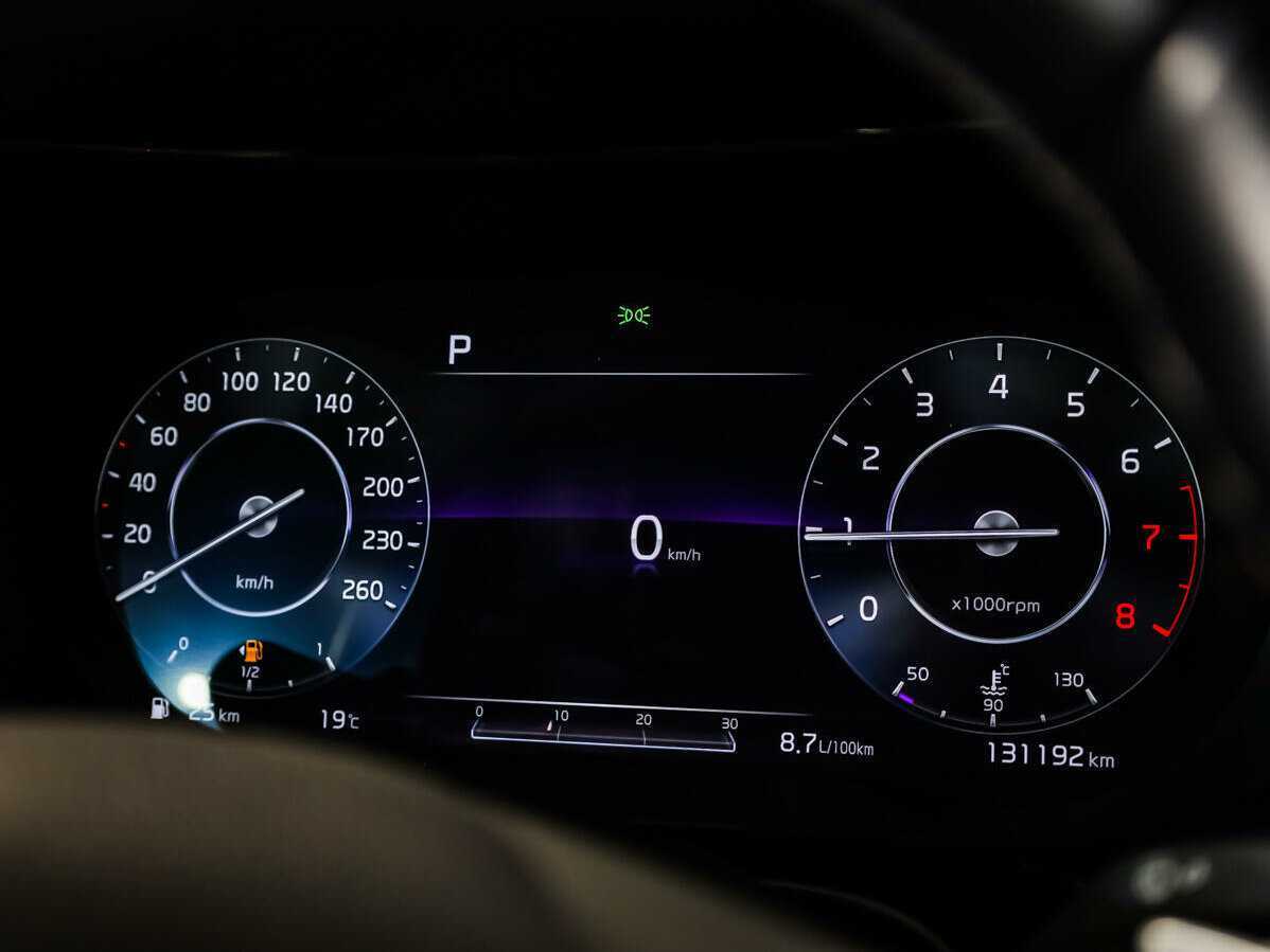 Купить Kia K5 с пробегом. Фото: #27