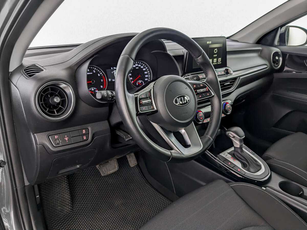 Купить Kia Cerato с пробегом. Фото: #13