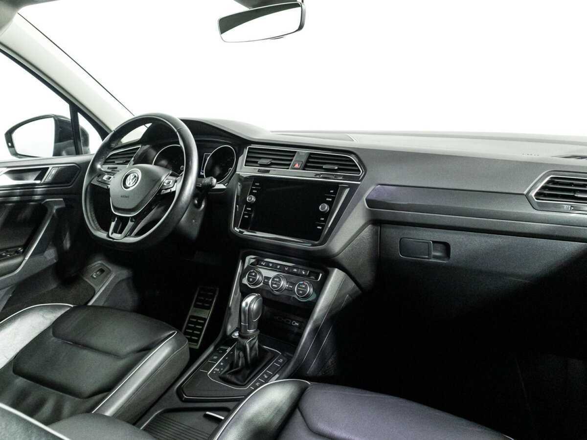 Купить Volkswagen Tiguan с пробегом. Фото: #8