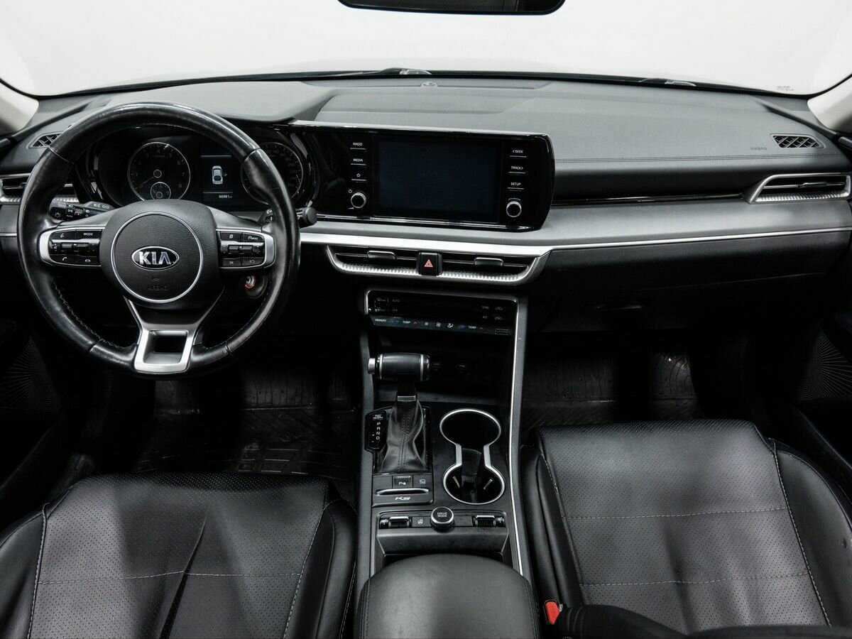 Купить Kia K5 с пробегом. Фото: #11