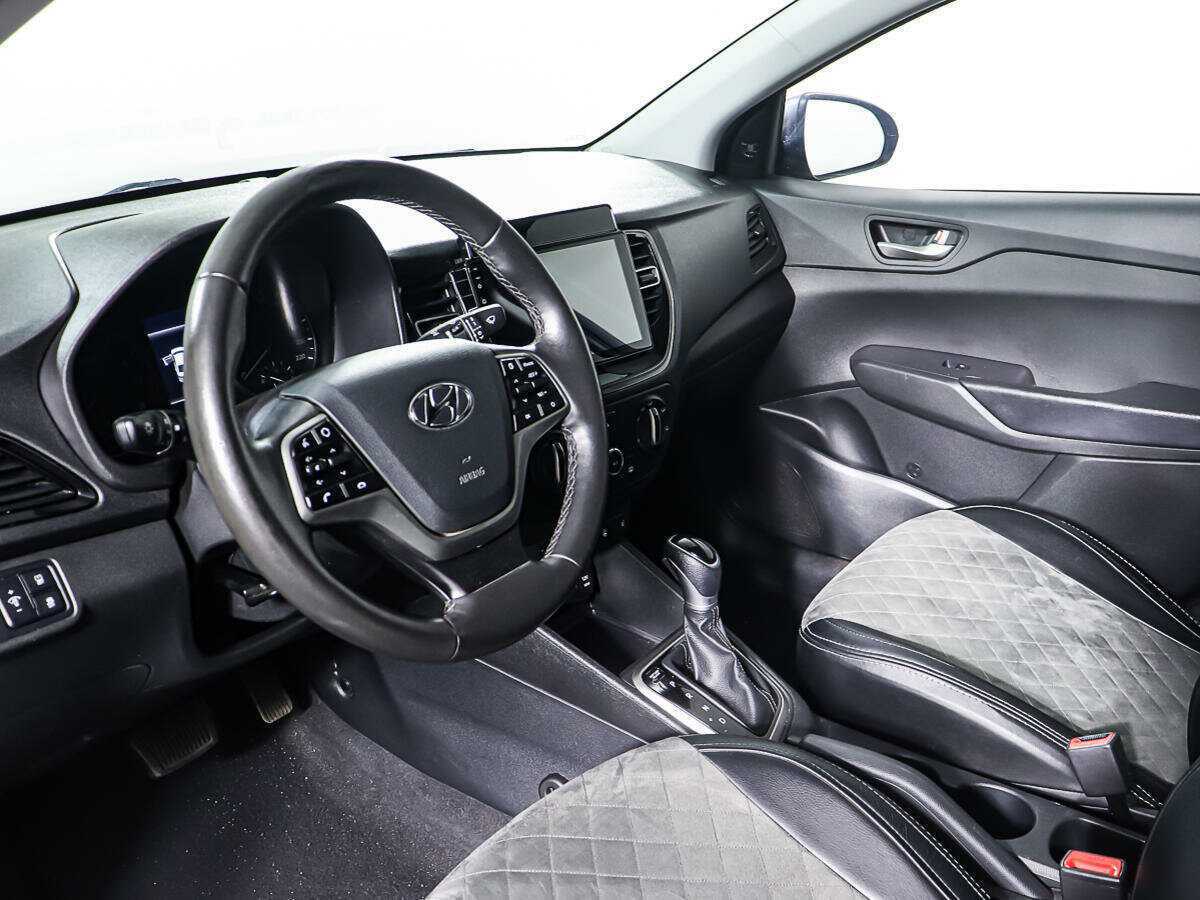 Купить Hyundai Solaris с пробегом. Фото: #8