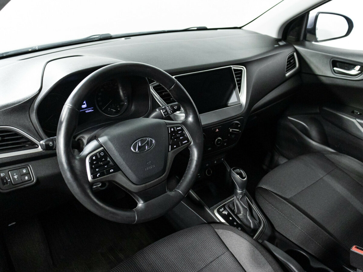 Купить Hyundai Solaris с пробегом. Фото: #10