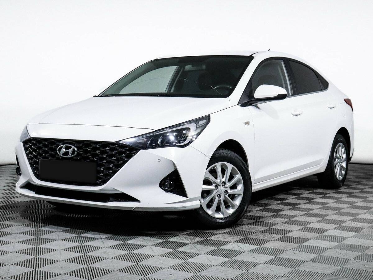 Купить Hyundai Solaris с пробегом. Посмотреть фото