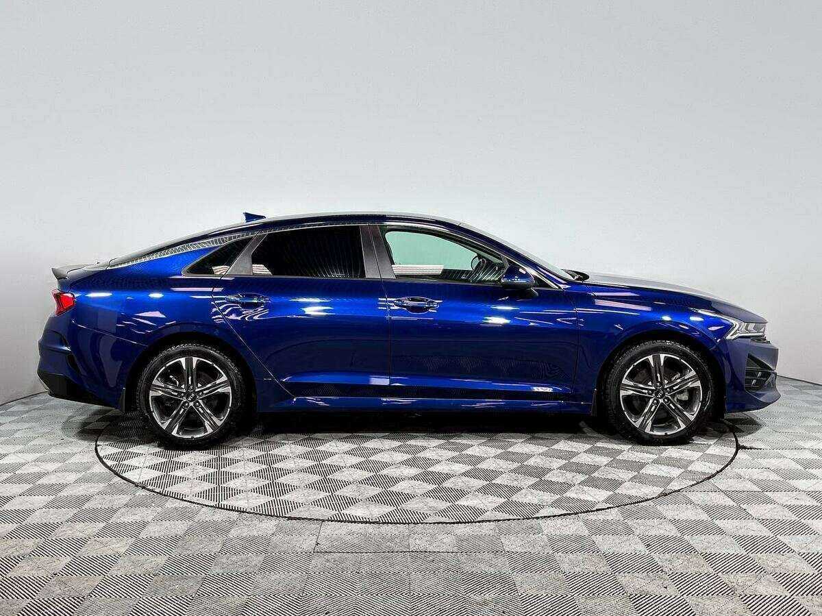 Купить Kia K5 с пробегом. Фото: #2