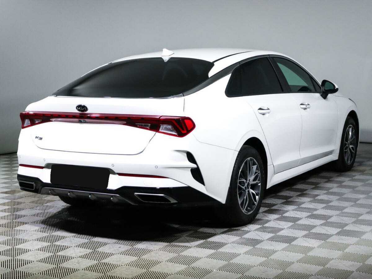 Купить Kia K5 с пробегом. Фото: #3