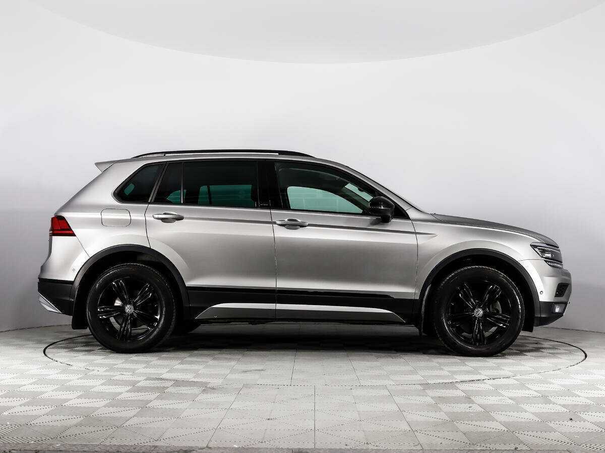 Купить Volkswagen Tiguan с пробегом. Фото: #3