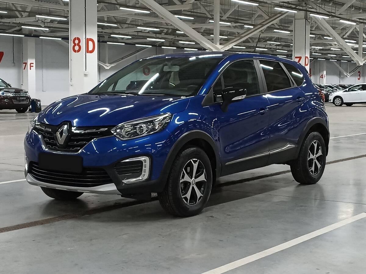 Купить Renault Kaptur с пробегом. Посмотреть фото
