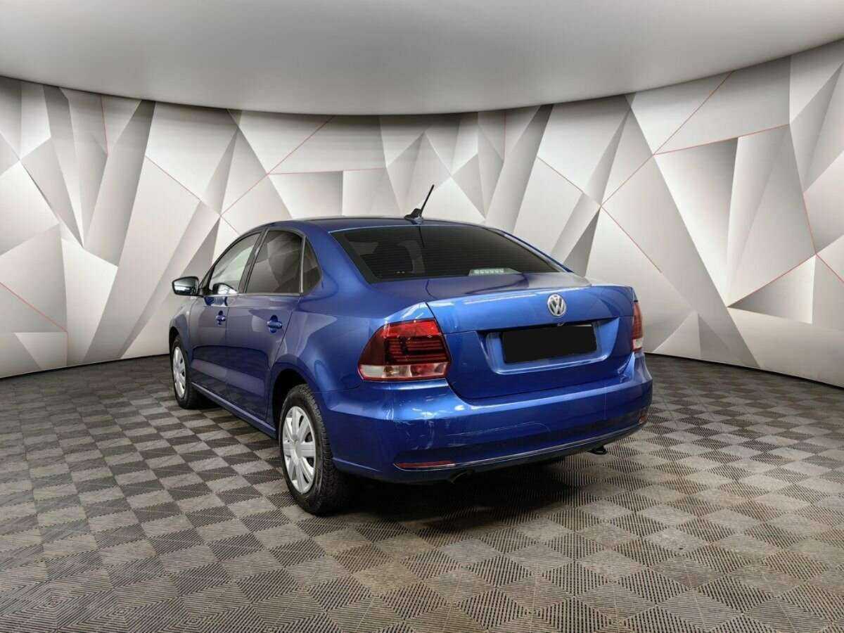 Купить Volkswagen Polo с пробегом. Фото: #3