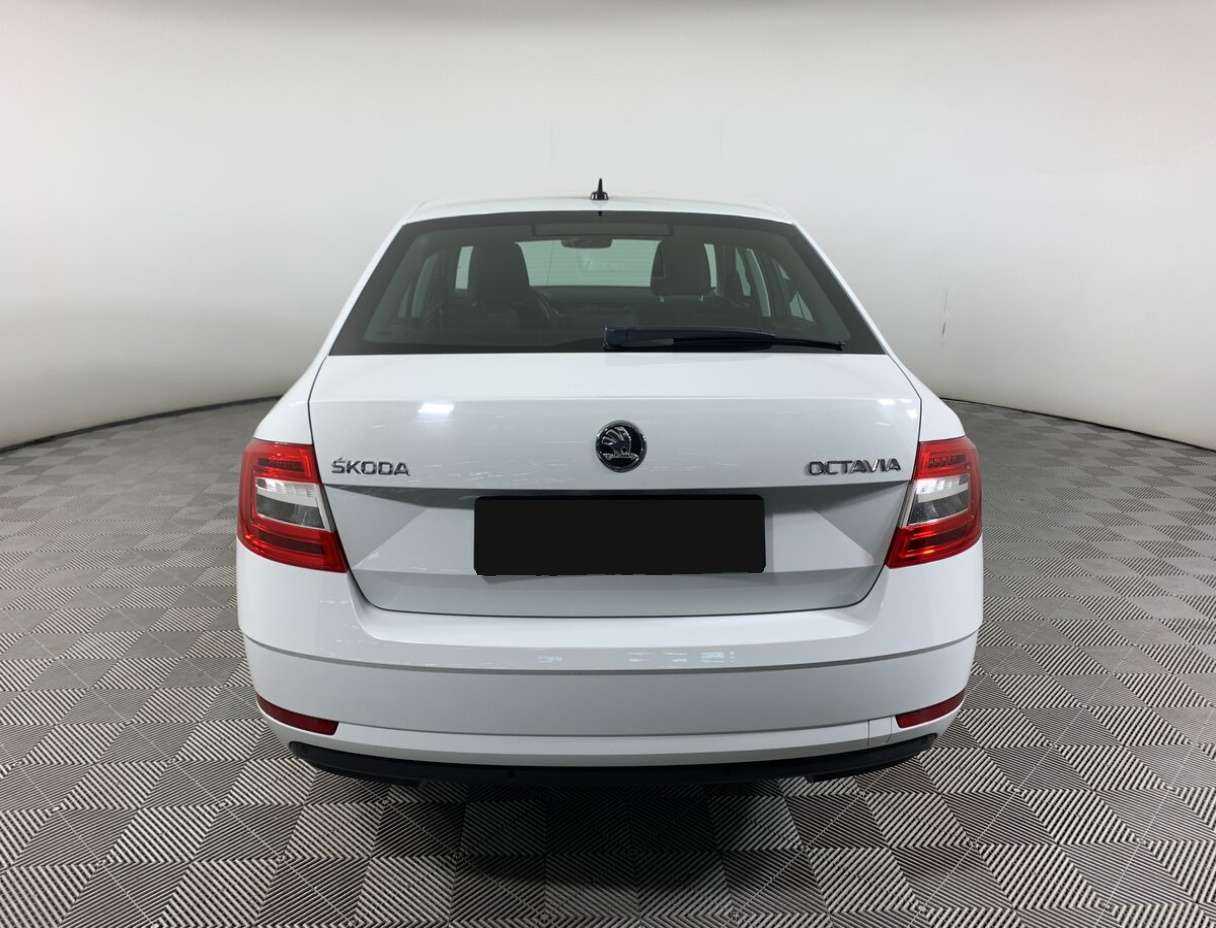 Купить Skoda Octavia с пробегом. Фото: #4