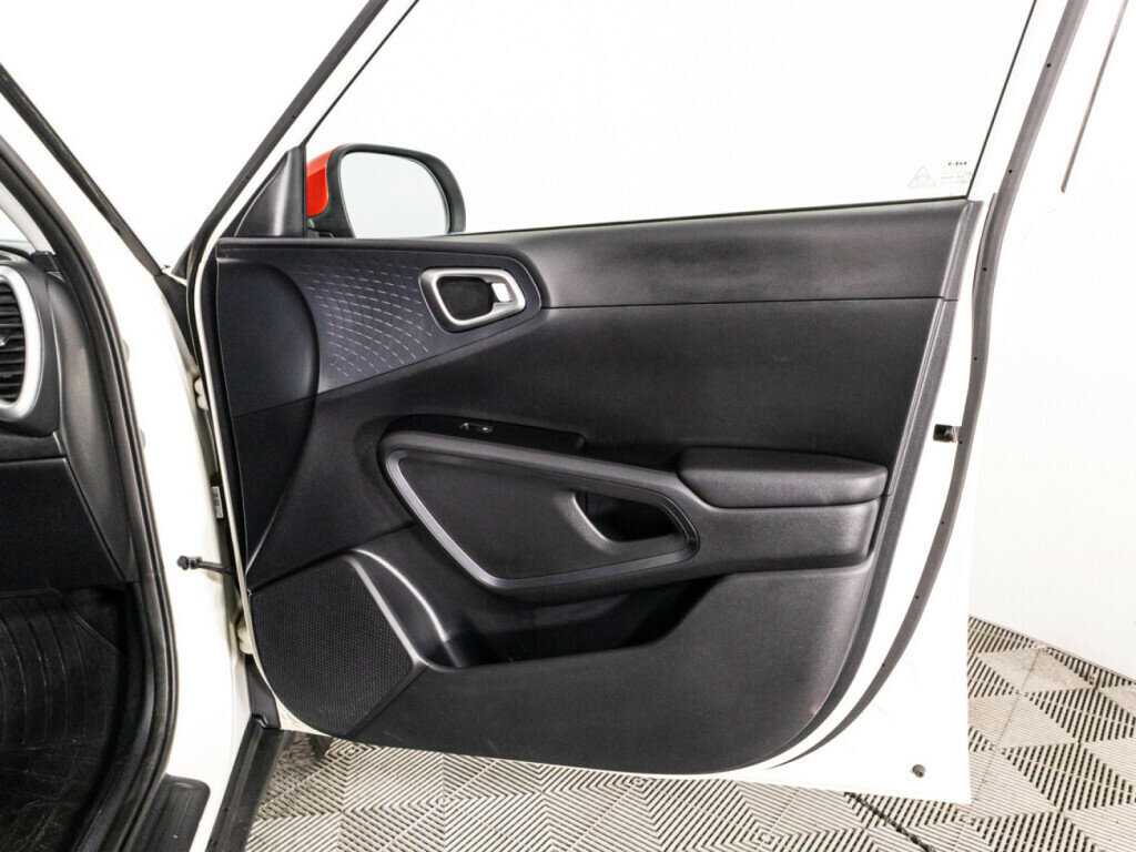 Купить Kia Soul с пробегом. Фото: #22