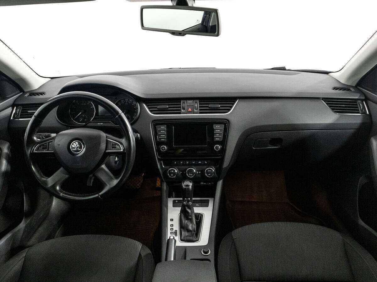 Купить Skoda Octavia с пробегом. Фото: #12
